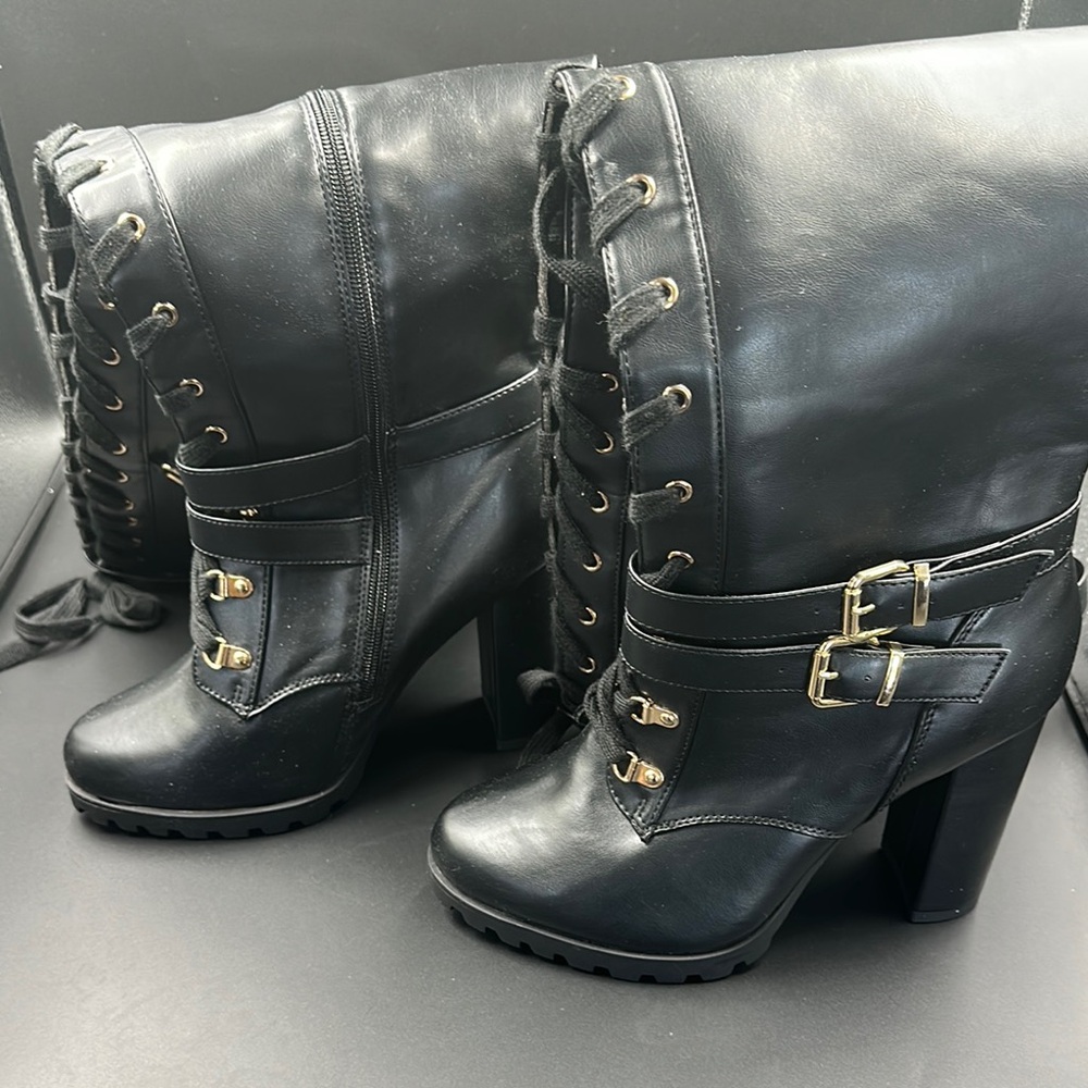 Stylish Black Women's Boots